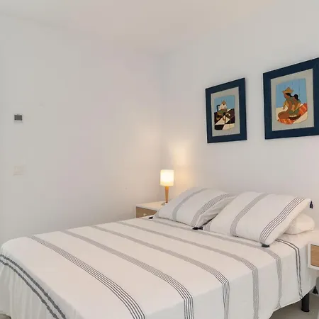 Let's Holidays With Charm In Can Quitu Holiday home *